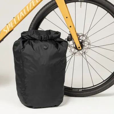 Fjällräven S/f Cave Drybag 20l - Black - Unisex - OneSize - Partioaitta, kuva 1 / 1