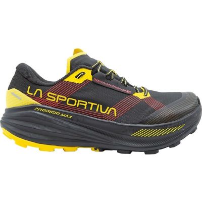 La Sportiva Prodigio Max er designet for idrettsutøvere på ultradistanse og har uovertruffen demping, komfort og beskyttelse for de aller tøffeste løpene du ønsker å takle. Enten du skal på legendariske Tor Des Geants, Swiss Peak, Tahoe 200 eller en av ma | Alk. 197,95 €