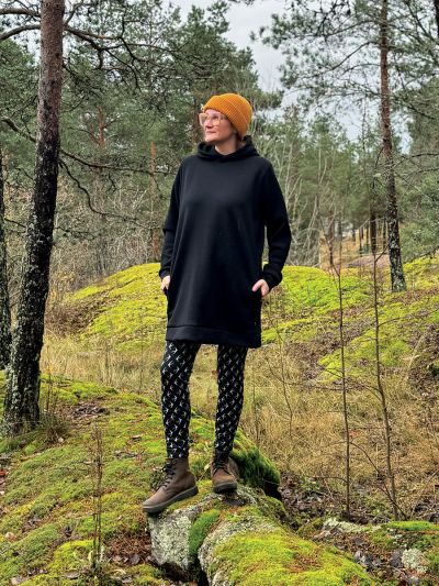 Svala Merino College Naisten Huppumekko Musta 36