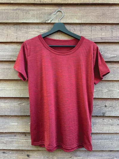 Svala Merino Basic 200 naisten T-paita Puolukka 42, kuva 1 / 1