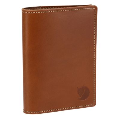 Fjällräven LEATHER PASSPORT COVER | Alk. 89,00 €