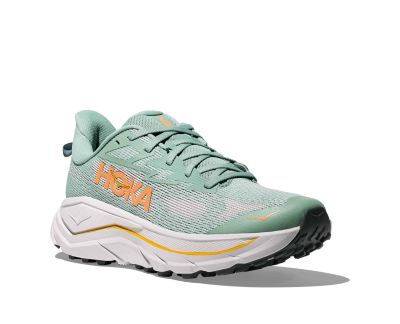 Hoka Women's Challenger 8