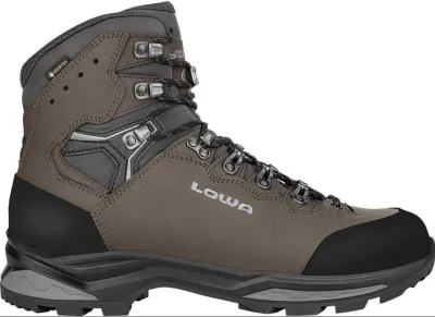 Lowa Men's Camino Evo GTX Wide UK 9 Ruskea (Outlet)