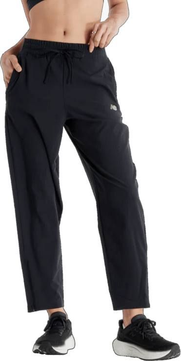 New Balance Women's Sport Essentials Perf Woven Pant naisten urheiluhousut ja trikoot