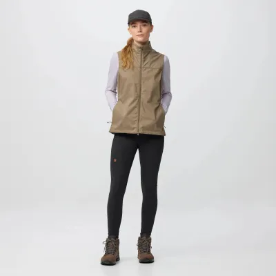 Fjällräven Abisko Vest W naisten retkeilytakki
