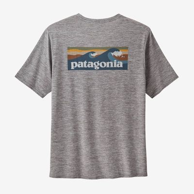 Patagonia M's Cap Cool Daily Graphic Shirt - Waters Boardshort Logo Abalone Blue: Feath - S