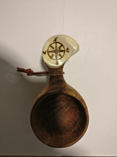 Pahkataide Kompassi-kuksa muki