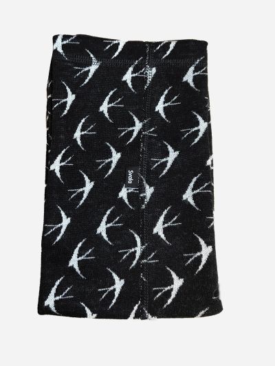 Merino Design -Pääsky, putkihuivi Svala Musta/valkoinen yksi koko