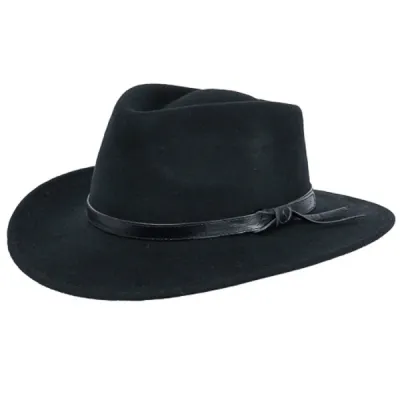 Salon Lakkitehdas FELT HAT CRUSH 3