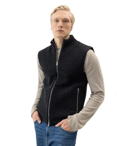 Holebrook Men's Fred Vest miesten villaliivi